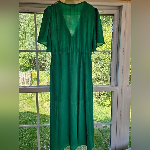 Green Strut & Bolt Dress -Small - Picture 2 of 3